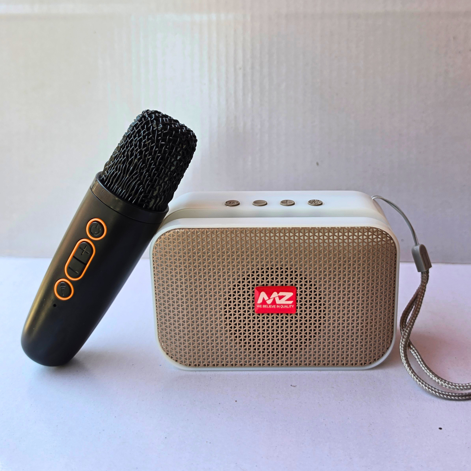 MZ M412SP Karaoke Bluetooth Speaker with MIC